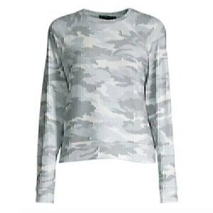 BEYOND YOGA Favorite Printed Raglan Crewneck Pullover Gray Camo Camouflage Small
